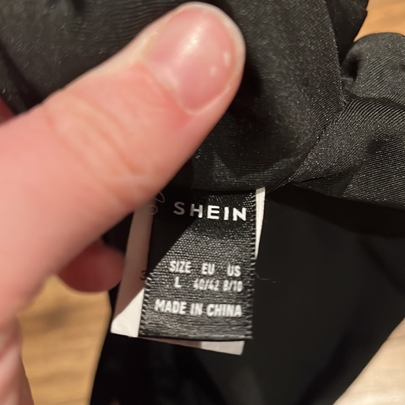 Cut out cami top - Picture 5 of 5